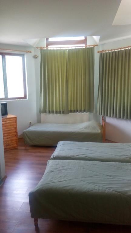 Guest House Alfa Daniel Balkanets  Kamer foto