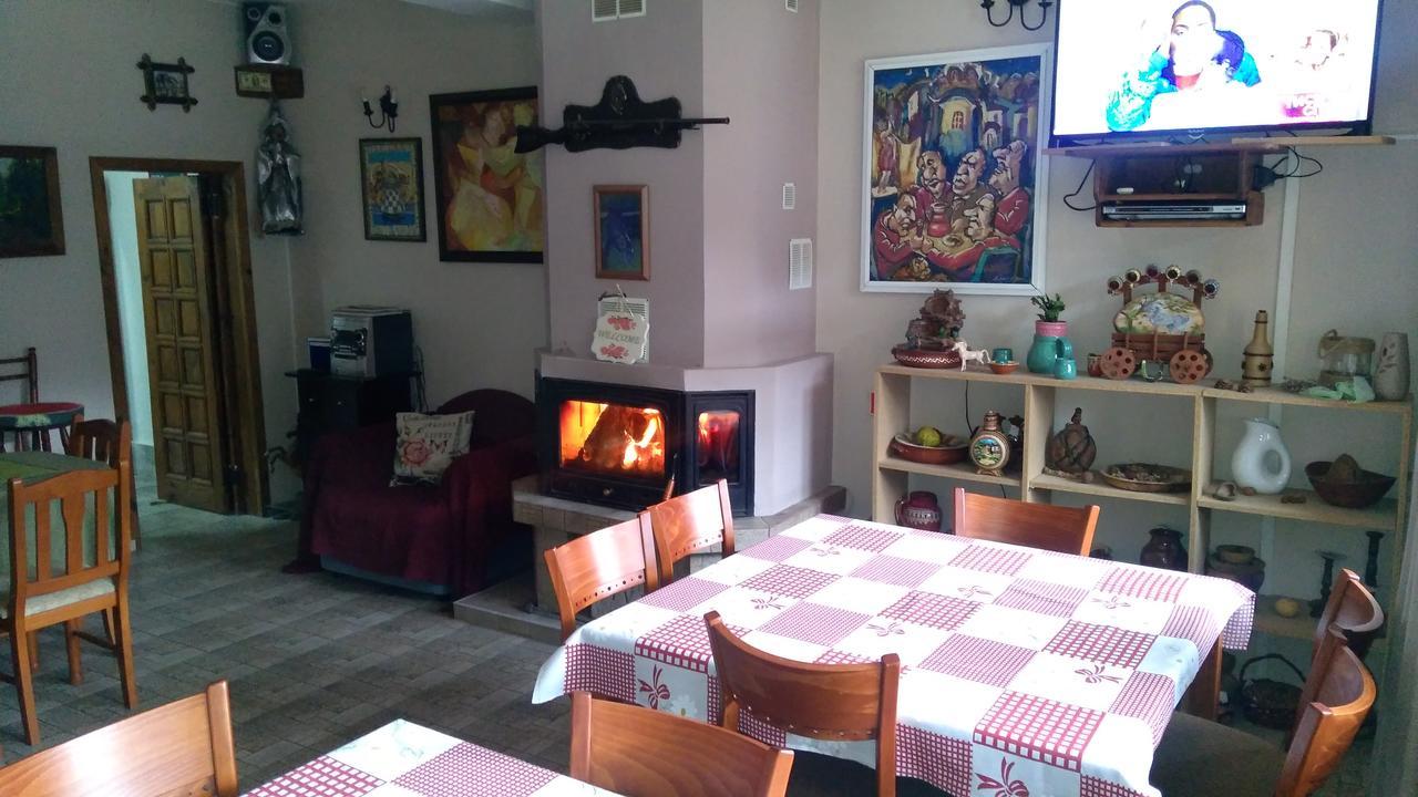Guest House Alfa Daniel Balkanets  Buitenkant foto